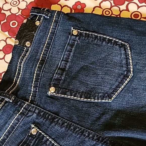 {Style & Co} Dark Wash Jeans☆Distressed☆Embellished☆ Size 10 - Picture 5 of 13